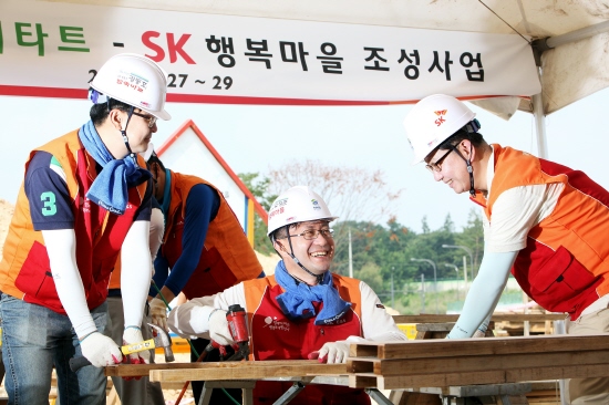 SK E&S, 무주택 가정 위한 ‘사랑의 집짓기’ 동참