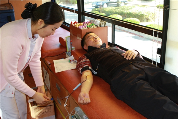 충청ES ´사랑나눔 헌혈´ 행사 시행（2010.10.26）