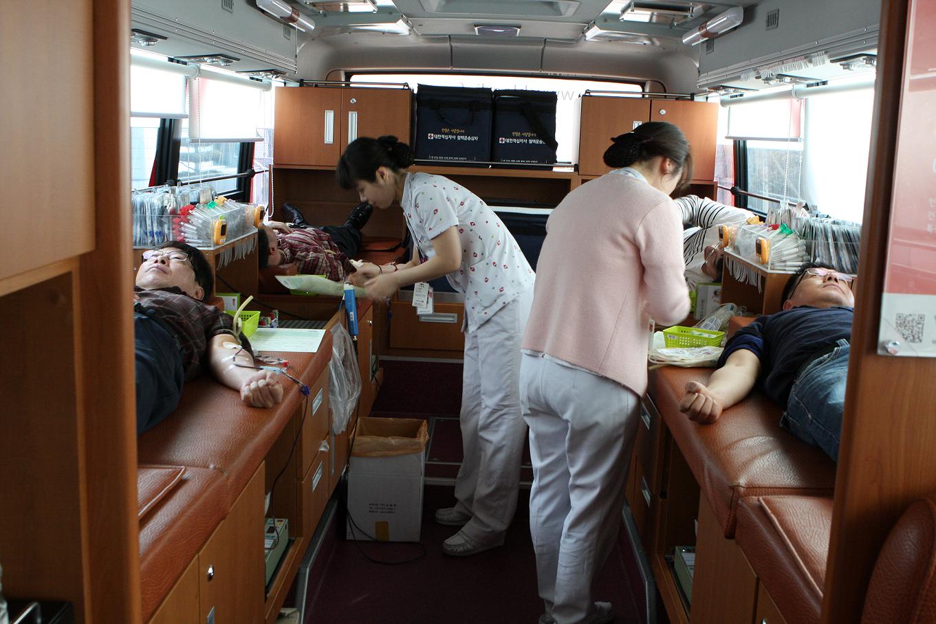 사랑나눔 헌혈 행사（12.03.09）